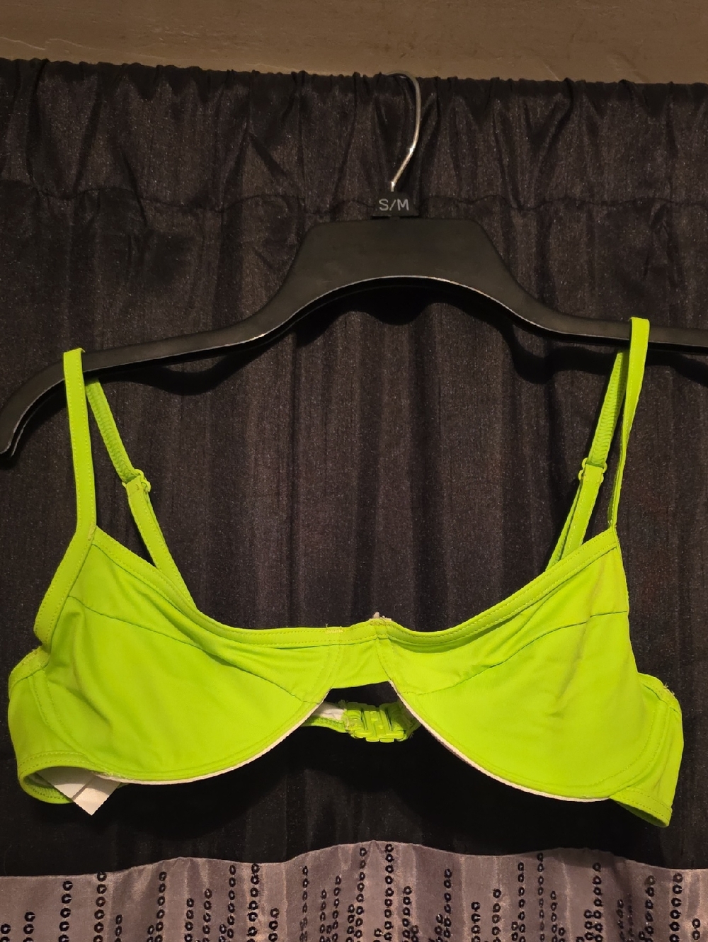 🔵Neon Green Underwire Bra with Adjustable Straps